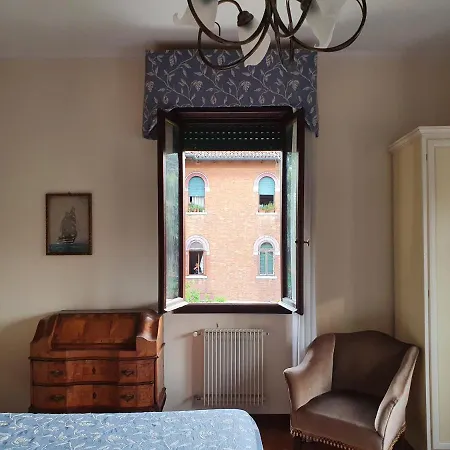 Bed & Breakfast Berghinz 3*