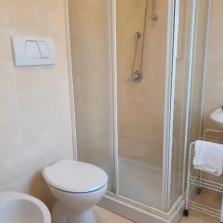 ベッド・アンド・ブレックファスト Berghinz ヴェネツィア・リド島